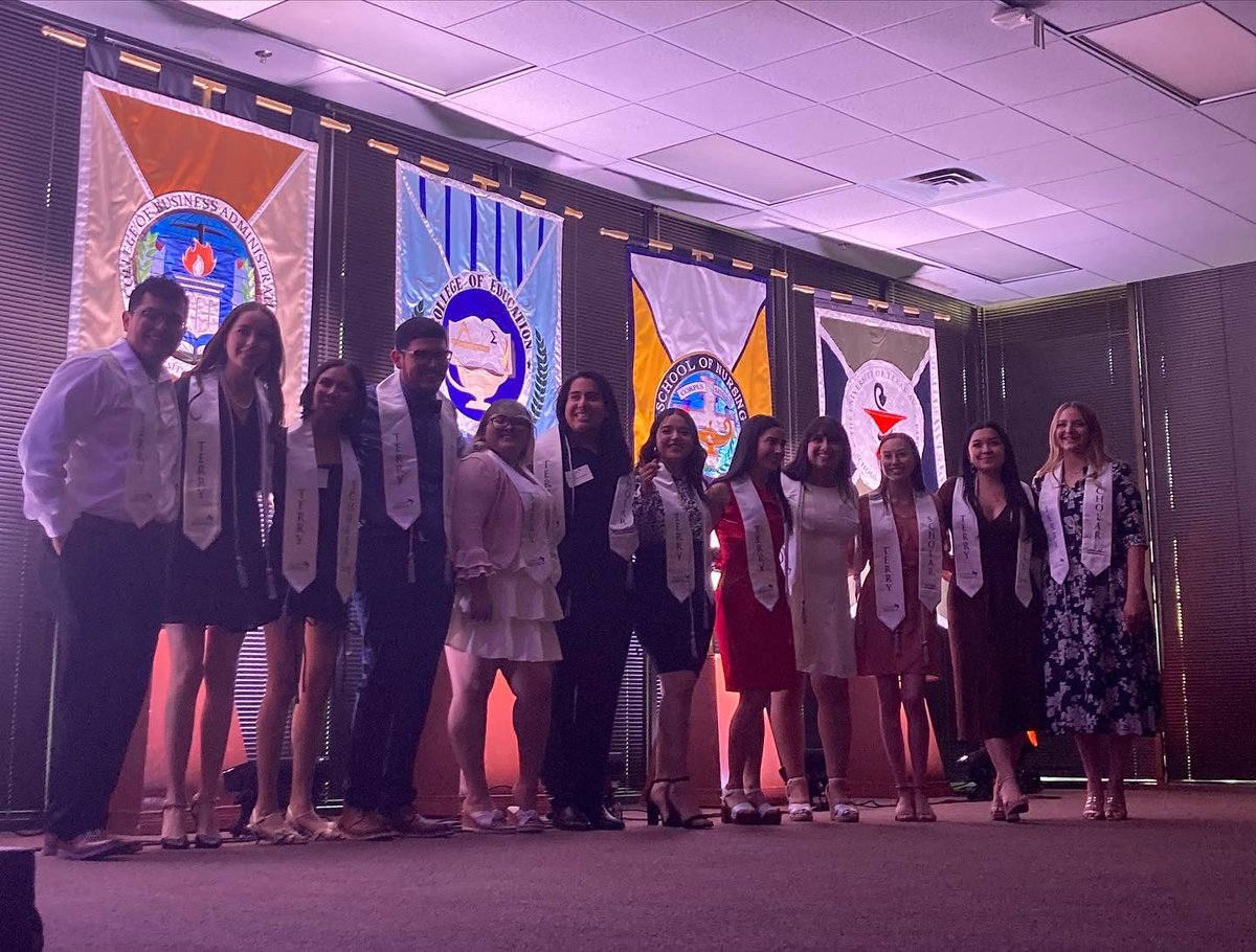 UTEP Terry Scholars tweet media