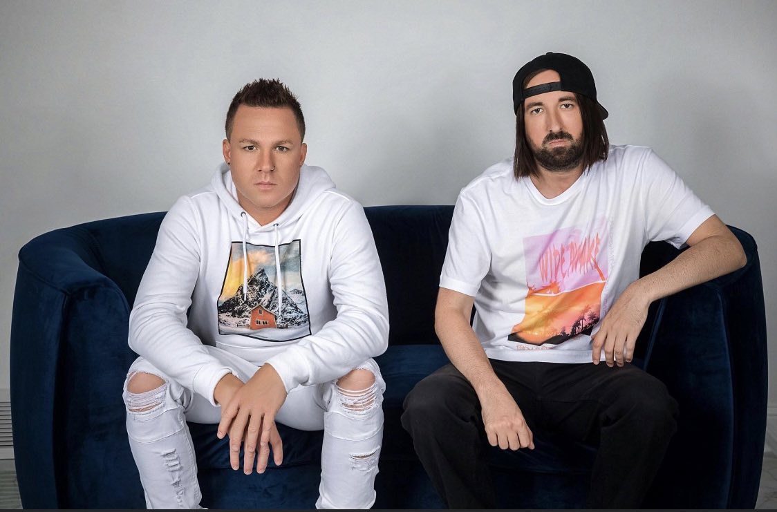 tenlomusic's tweet photo. We barely have any followers on twitter, but that doesn’t stop us from releasing single after single - shooting crazy music videos - and drinking tequila  @RollingStone https://t.co/KXeii0Yvv9