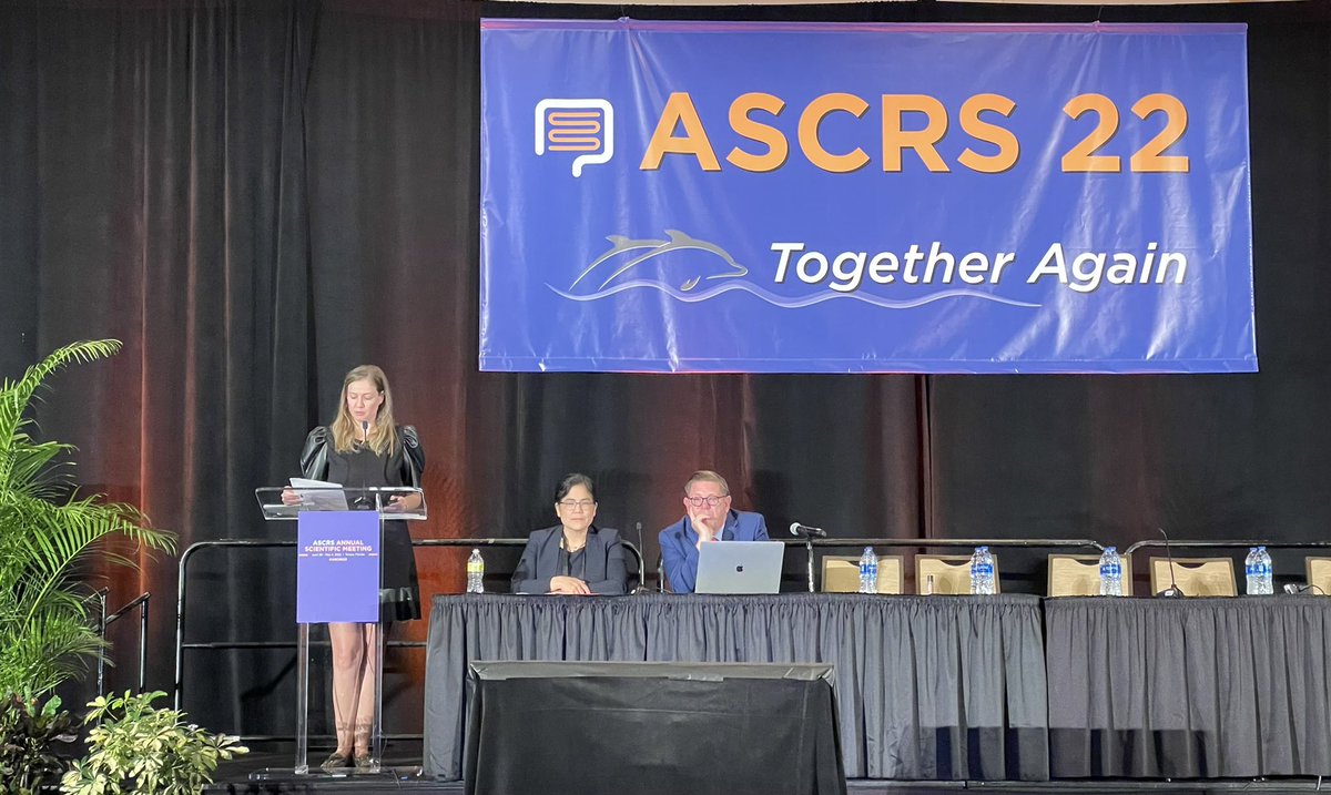 thais_reif's tweet photo. Proud to present our most recent work on a podium at #ASCRS2022. The clinical and economic benefits of the #RoboticNICE in comparison to left-sided resection and extracorporeal anastomosis at an academic hospital @ASCRS_1 @ehaasmd @JoseODEL90 @ROBERTODELRIO16 @JPLeFave_MD https://t.co/SnkQRWL69l