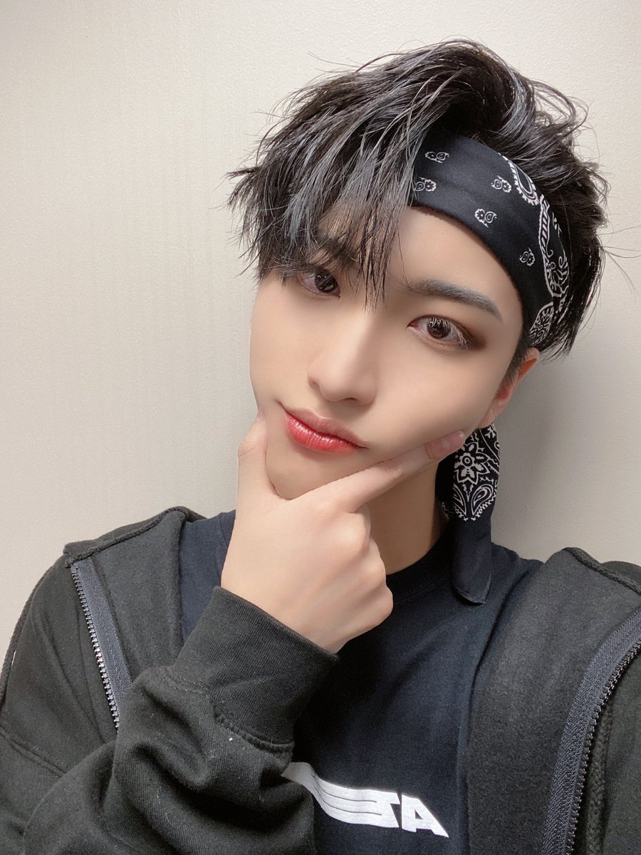 ATEEZofficial tweet picture