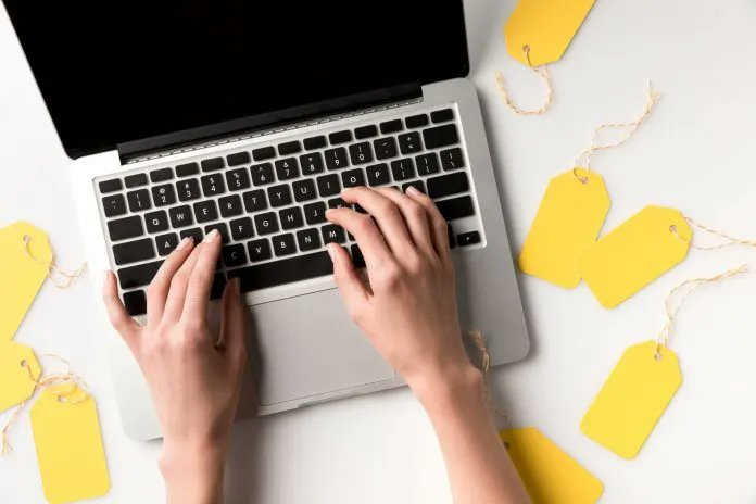 TodayCrowdFund's tweet photo. How to Price your #Crowdfunding Campaign?

It should cover all the campaigning expenses and still generate profit. Also, it must justify the value delivered to backers. 

This article guides you on how to do that successfully. Read on. 

https://t.co/UXPOHPD23w https://t.co/WxAZd349zF