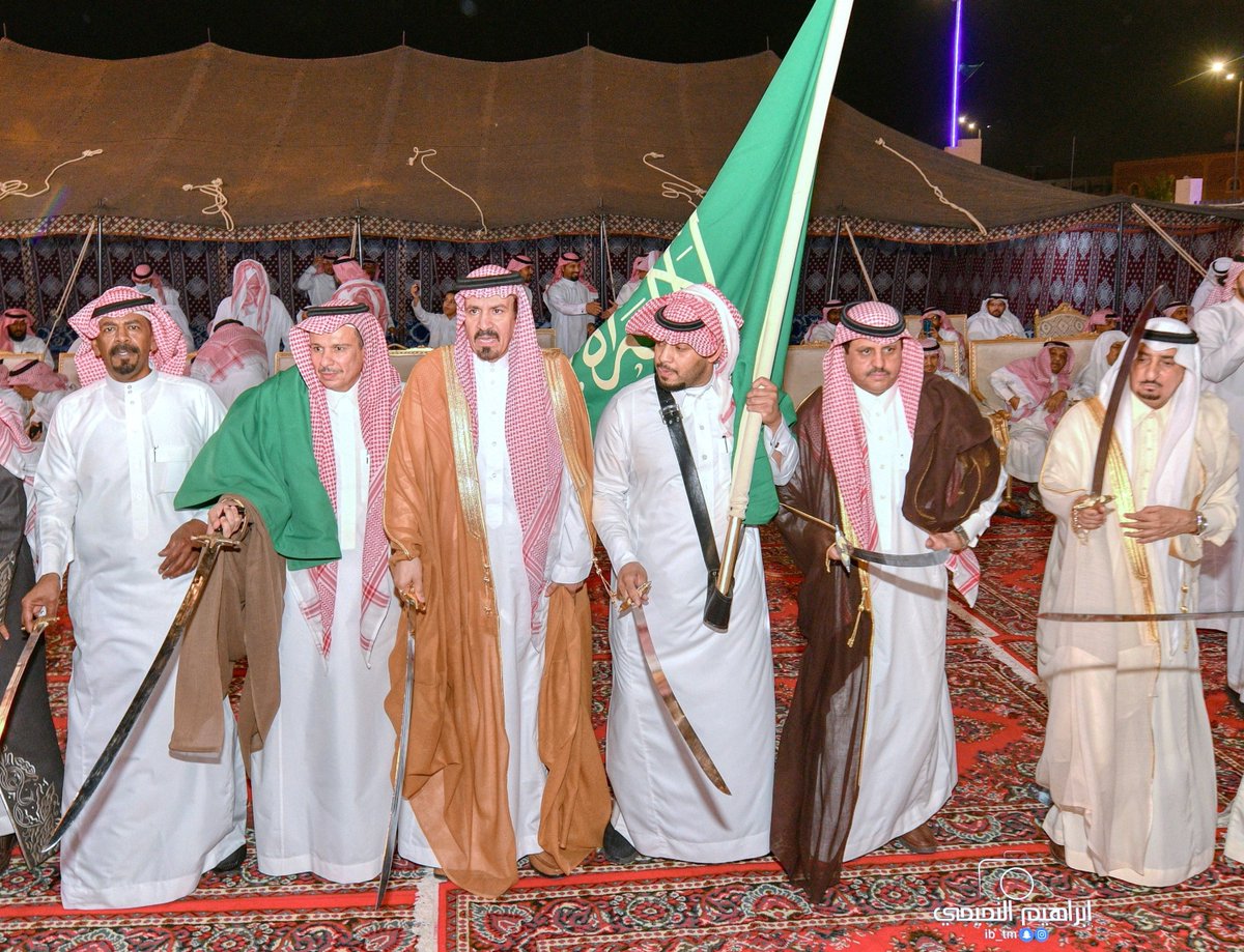 tamimi_i's tweet photo. بالصور : 
أهالي بلدة #اليمامة بـ #الخرج يحتفلون بعيد الفطر المبارك 1443هـ  بحضور رئيس مركز اليمامة الأستاذ سلامة بن إبراهيم السلامة بساحة المركز الاجتماعي والحضاري . https://t.co/RYYeN9LctD