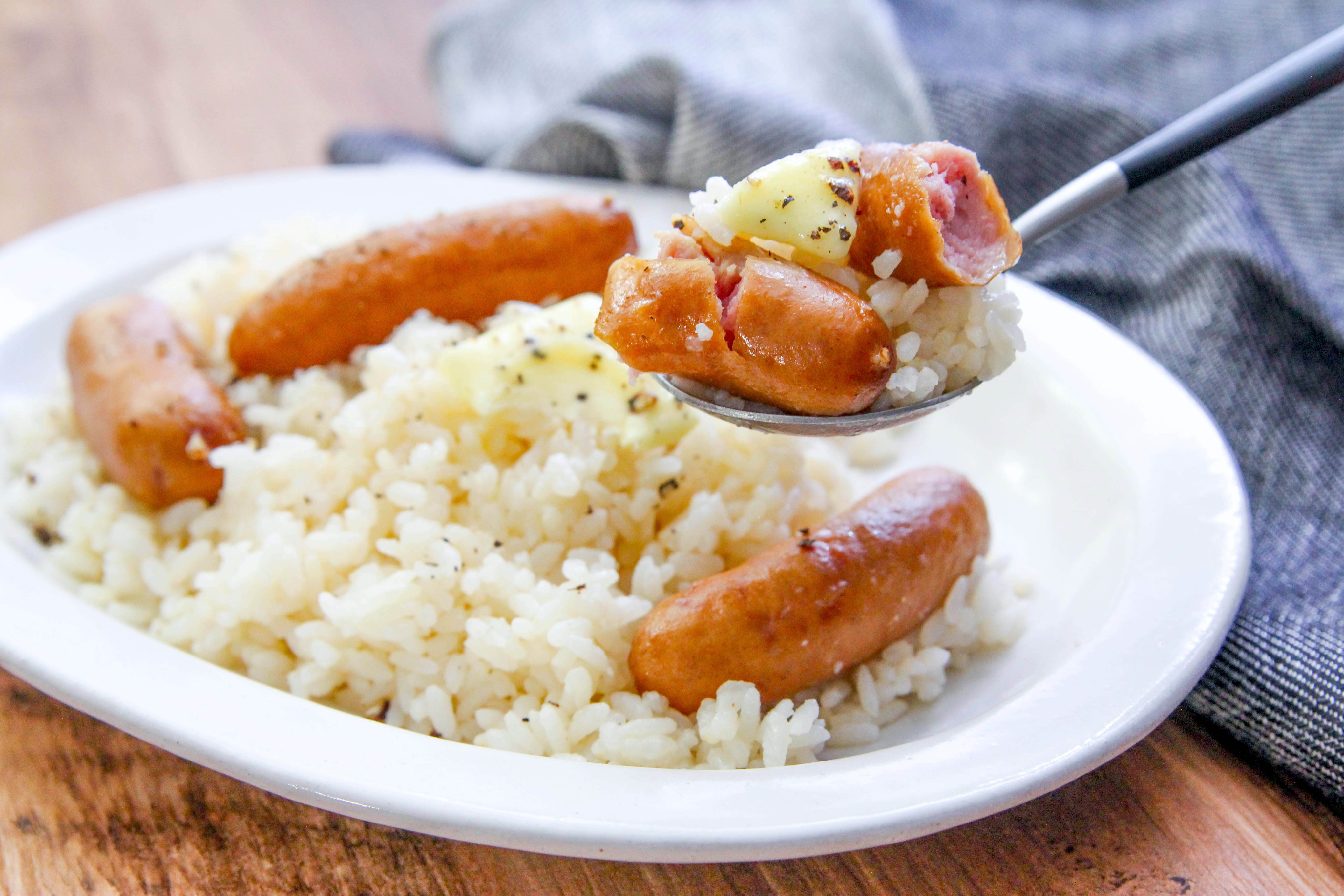 2合分作っても あっという間に消えてゆく ソーセージを使った 炊き込みご飯 レシピ 話題の画像プラス