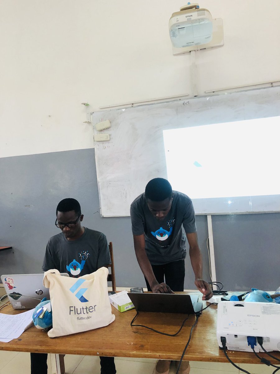 FCLushi's tweet photo. Ready #flutter #flutterfestival2022 #lushiflutter https://t.co/A8RRK2Jjst