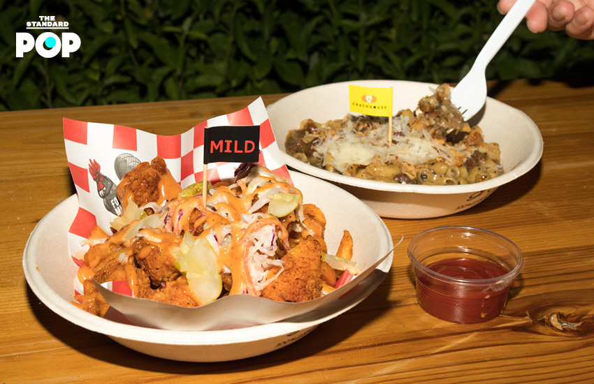 TheStandardPOP's tweet photo. เริ่มแล้วกับงาน Mad Face Food Week 2022 ของกินแน่นเหมือนเดิม เพิ่มเติมคือบรรยากาศในสวน

อ่านต่อ https://t.co/kmvwIao89e

#TheStandardPop   
#MadFaceFoodWeek https://t.co/Fstjzqa3qr