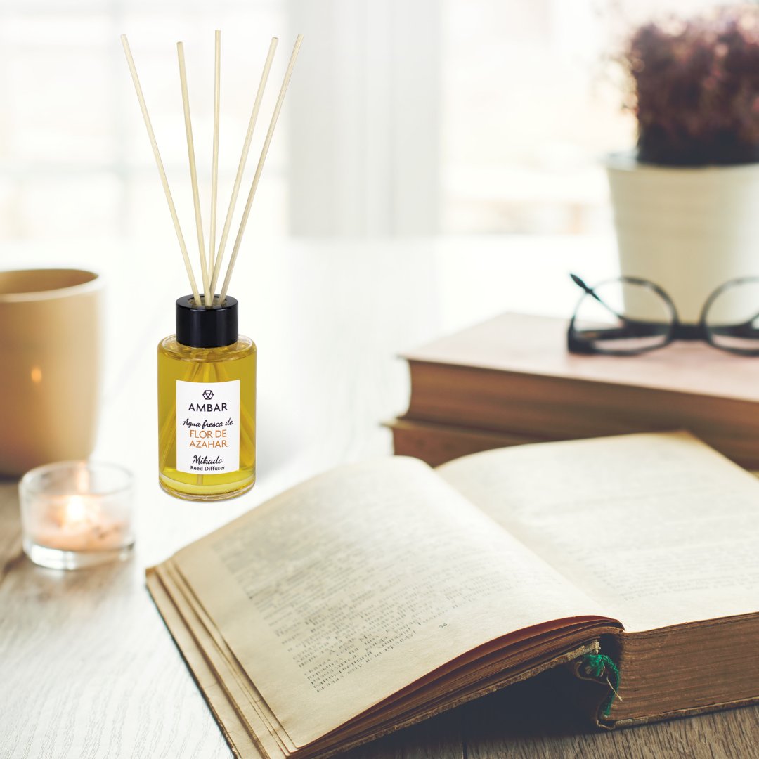 AmbarPerfums's tweet photo. Acompaña tus momentos de lectura con los aromas de los #Mikados Aguas Frescas #AmbarPerfums y disfruta de sus delicados aromas. ¡Feliz #DíaDelLibro! https://t.co/8FMXXqJf73

#mikado #aguafresca #ambientador #ambientadores #aromas #libros #leer #lectura #diadellibro #santjordi https://t.co/S3uaN3AYfk