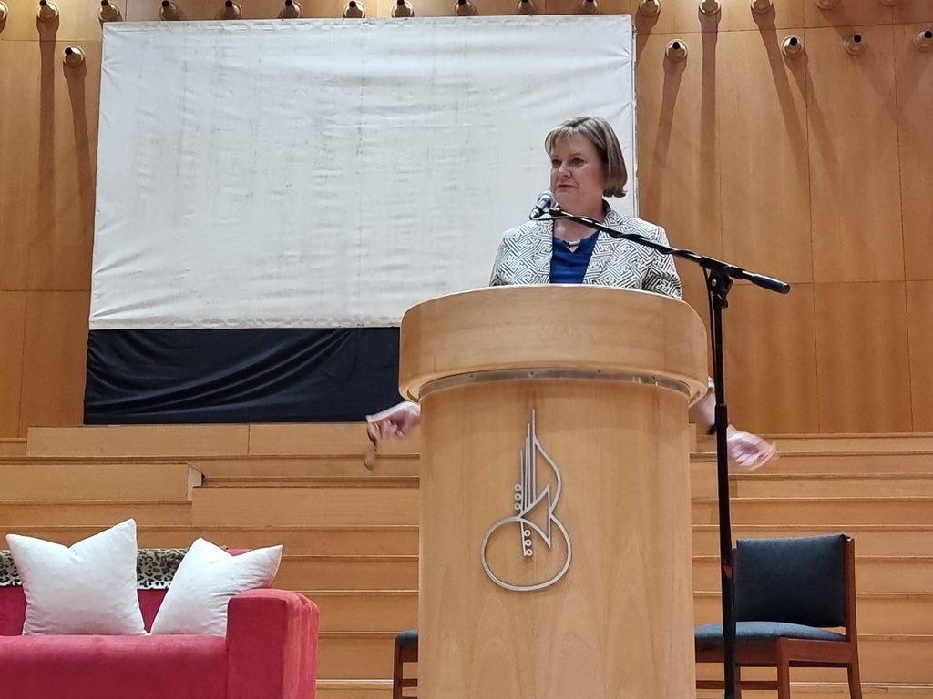 WCEDnews's tweet photo. Western Cape Minister of Education @DebbieSchafer has taken to the stage to address our attendees this morning. #MakeMathsCount https://t.co/f8UNL6JSgI
