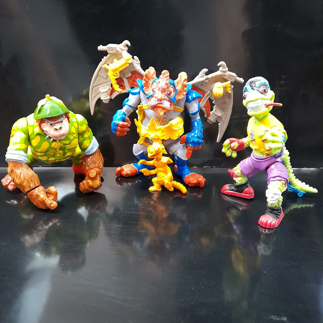 RAM_Toys's tweet photo. TMNT mocs and loose
#tmnt #cowabunga #donatello #tokka #april #apriloneil #turtlepower #10backs #vintagetoys #vintagetoystore #vintagetoyshop #hellohernebay #buyinthebayhb @RAM_Toys https://t.co/CWK78sW35w