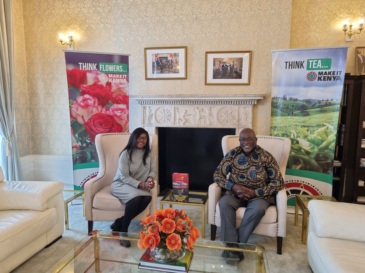 MEsipisu's tweet photo. Was delighted to meet Independent tea marketer and trader Christine Simon @BuyKenyanTea who called on us at @KenyaMissionUK. Hailed her commitment and enthusiasm in marketing Kenyan Tea across the world @KTDATea @MakeItKenya https://t.co/KeVT5zrecG