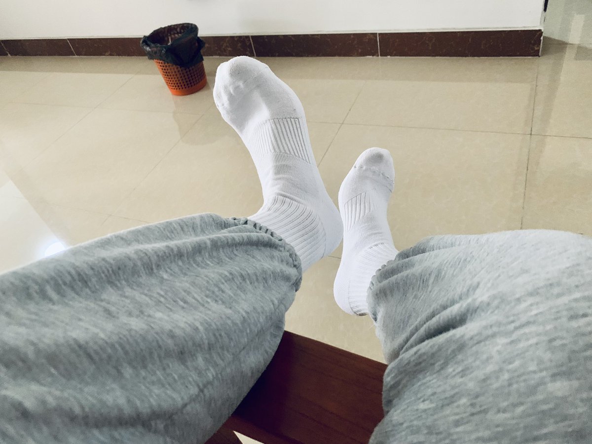 bomm1233's tweet photo. 嗯？ https://t.co/INfkujmxSV