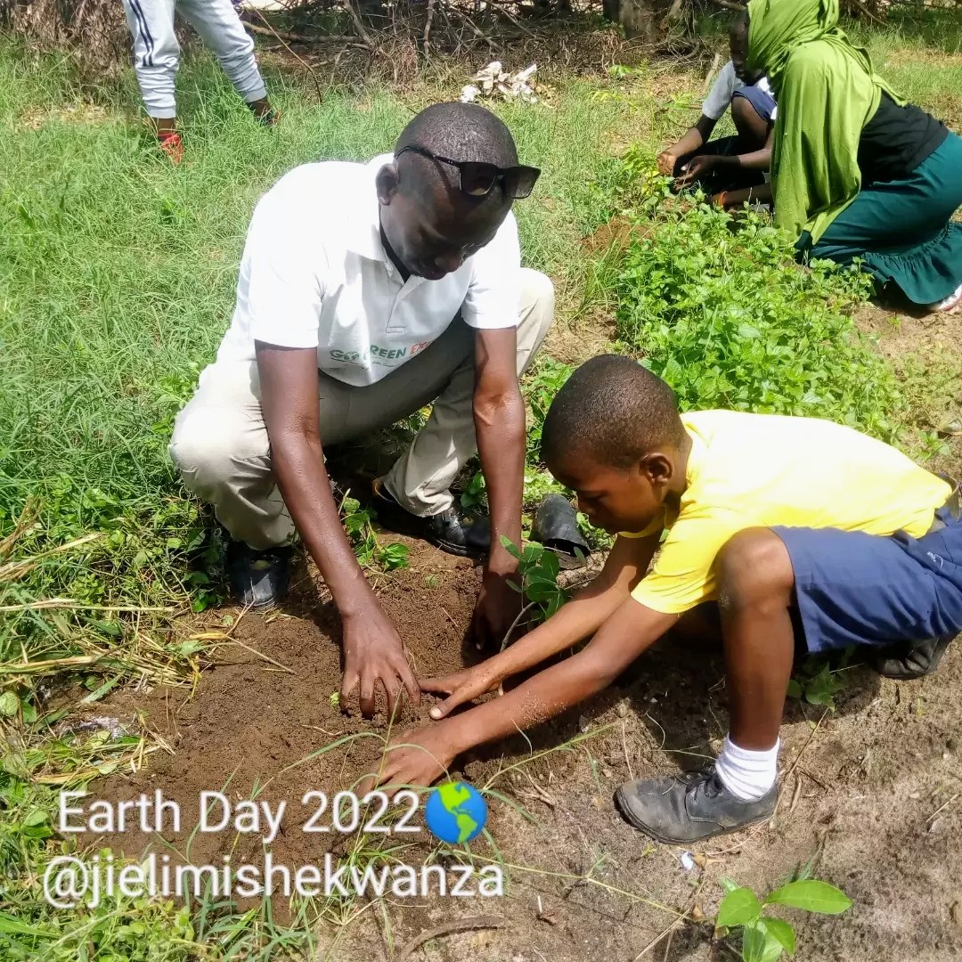 henrykazula's tweet photo. #InvestInOurPlanet https://t.co/gB3gd2LMxw