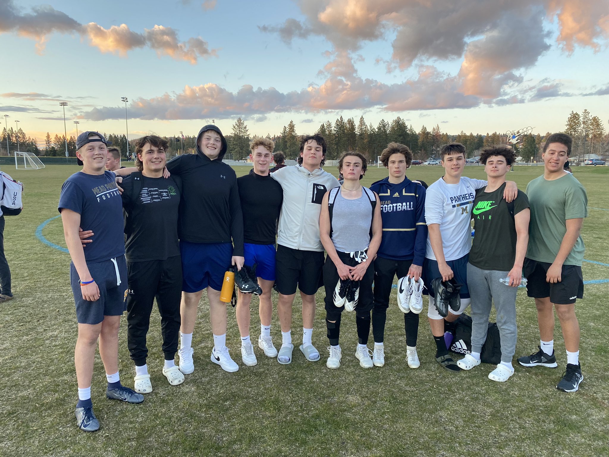 Mead High School Panther Football on Twitter "Friday night vibes! Mead