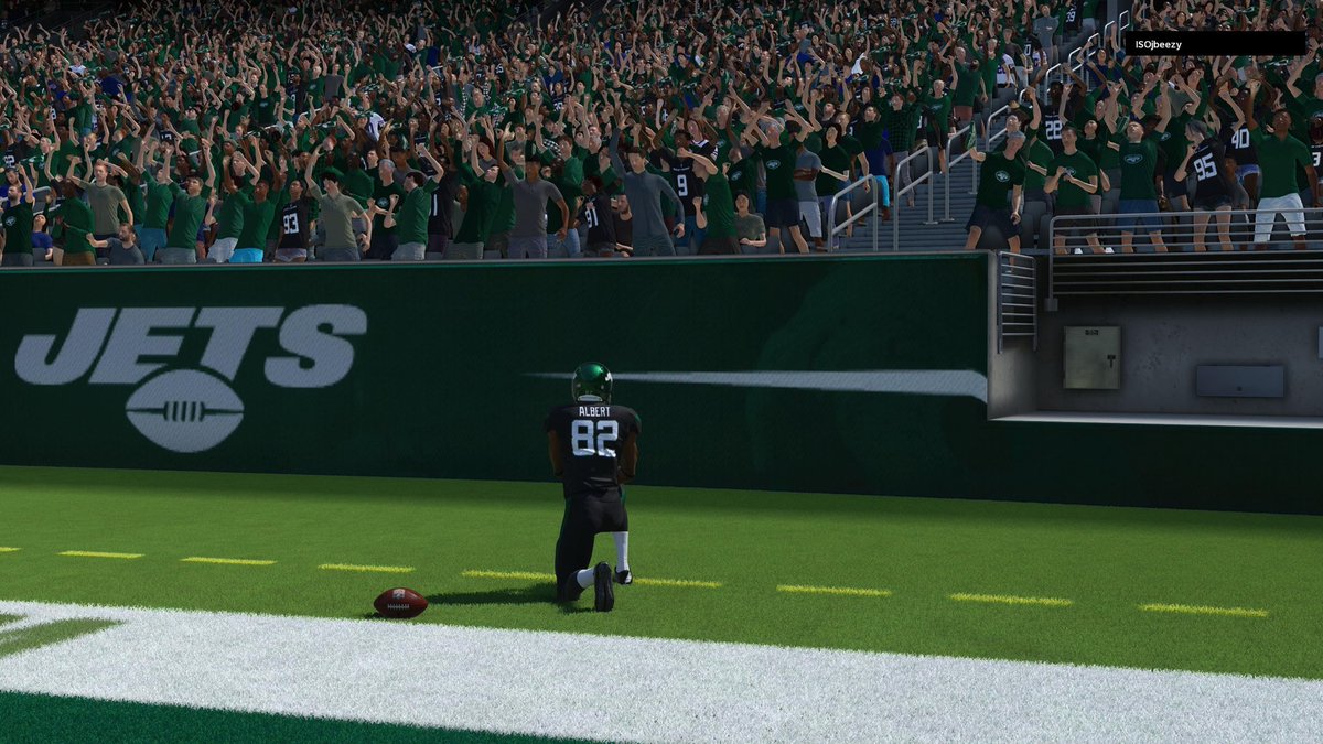 DML_Pats's tweet photo. Down 1 with 3 seconds left in the game. QB Deshaun Watson drops back from his own 25 yard line and throws up a prayer that the madden Gods answered in the form of Justin Albert. Hail Mary Touchdown Jets. Jets move to 4-0 on the season #TakeFlight @DaDYNASTYCFM https://t.co/RwbdqxRjP9
