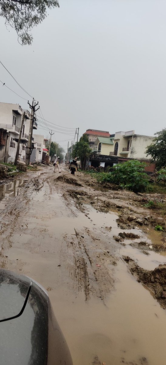 Bhupender11895's tweet photo. नमस्कार,
#justiceforkarawaramanakpur 
#justiceforvillages
#savevillagessaveIndia
@cmohry @mlkhattar @BJP4Haryana @Dchautala @DistrictRewari  @OPDhankar @laxmanyadavbjp @GaonConnection https://t.co/YsvTTnycAl