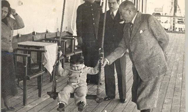 23 Nisan Ulusal Egemenlik ve Çocuk Bayramımız kutlu olsun! ⁣

#23Nisan