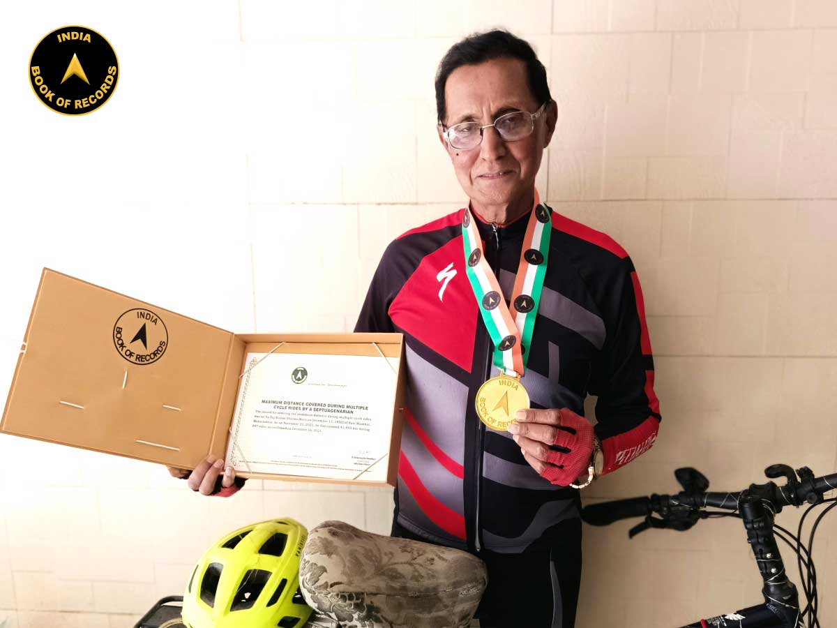 indiabookrecord's tweet photo. Raj Kumar Sharma of #NaviMumbai, #Maharashtra set the record for covering the #maximum #distance during multiple #cyclerides. As on November 22, 2021, he has #covered 41,493 km during 897 rides.
Read At: https://t.co/pZaO3hnKUr https://t.co/LGEvus43fb