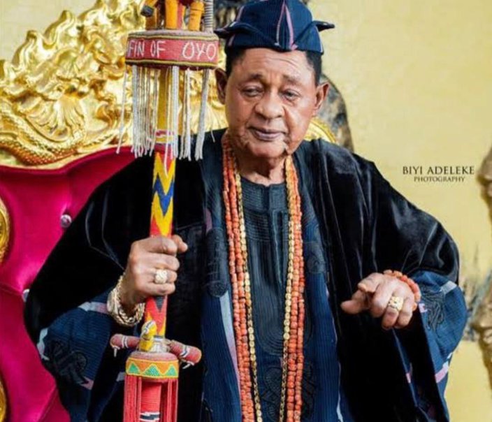 ToheebOKolawole's tweet photo. Rest in peace Alaafin of Oyo👑 https://t.co/LDfm2Vlk00