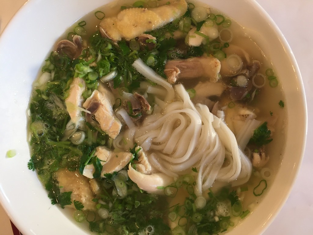 HanoiScribbles's tweet photo. Some thoughts on how not to launch a noodle shop in #Vietnam - my latest blog post on #Hanoi Scribbles. #noodles #businesslaunch #travel #asia #ChickenNoodleSoup 

https://t.co/yarLKgGek4
(Image - Naoto Sato Phở Gà Đặc Biệt – Flickr) https://t.co/E9y96XH3XL