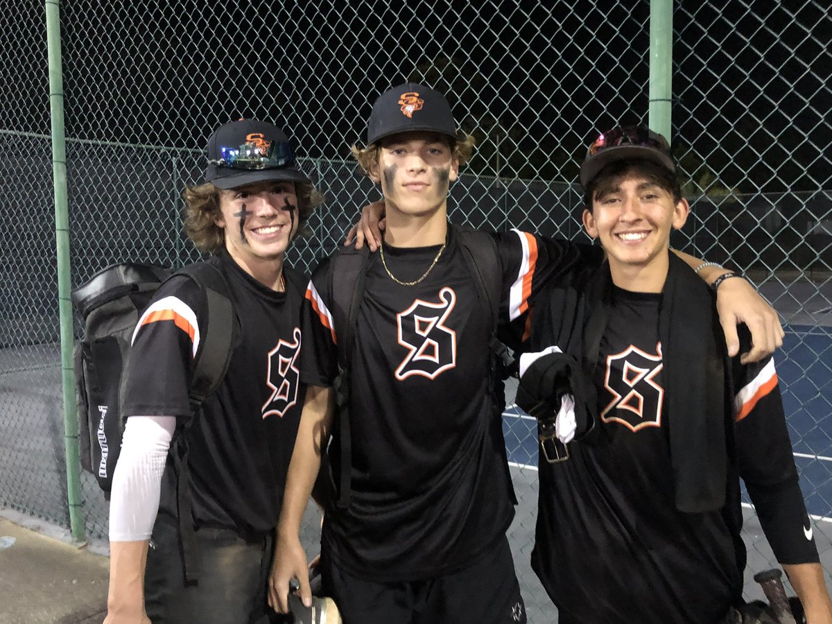 lisamarieclay's tweet photo. Great win tonight! #bokeyboys #GoNoles #seminolebaseball #bokeybaseball @NicholasUpperm1 https://t.co/2U96HnaKk1