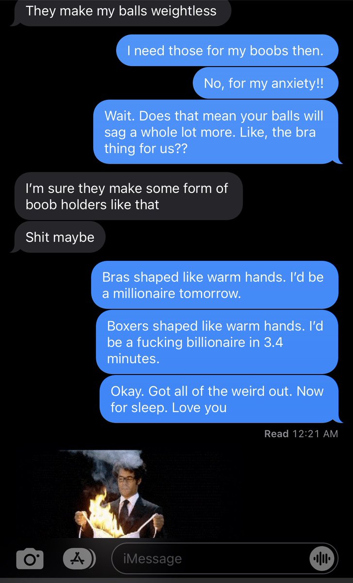 TalkerShyte's tweet photo. I just needed someone else to witness this. #why #dickskirt #boxerkilt #wtf #thisismylife #funnyconvos https://t.co/2J0x6lyJFd