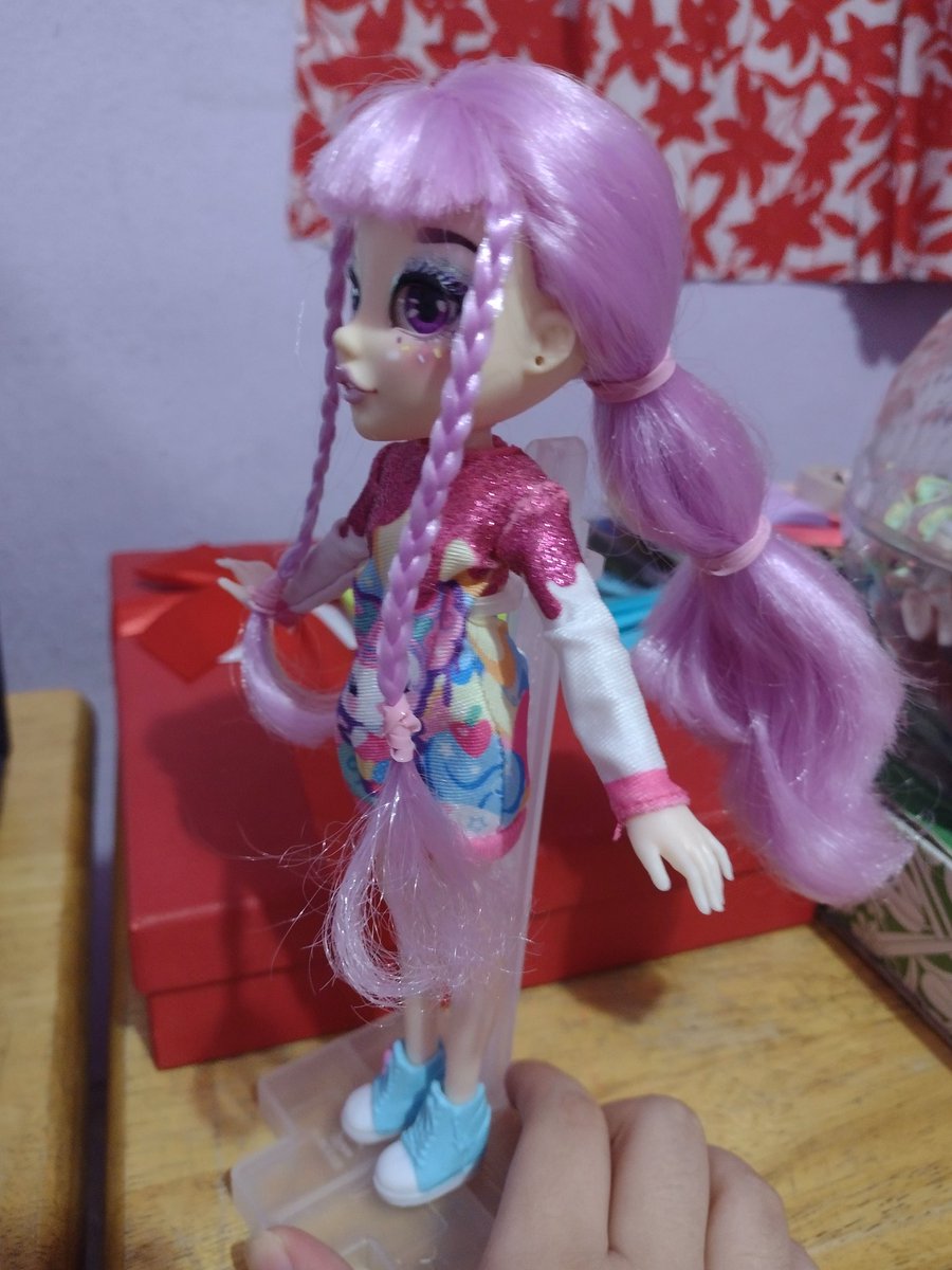 MercySorrows's tweet photo. I tried to do a little hairstyle on kawaiiqtee 💖🍭
#failfix #dolltwt https://t.co/RywtWrXNCj