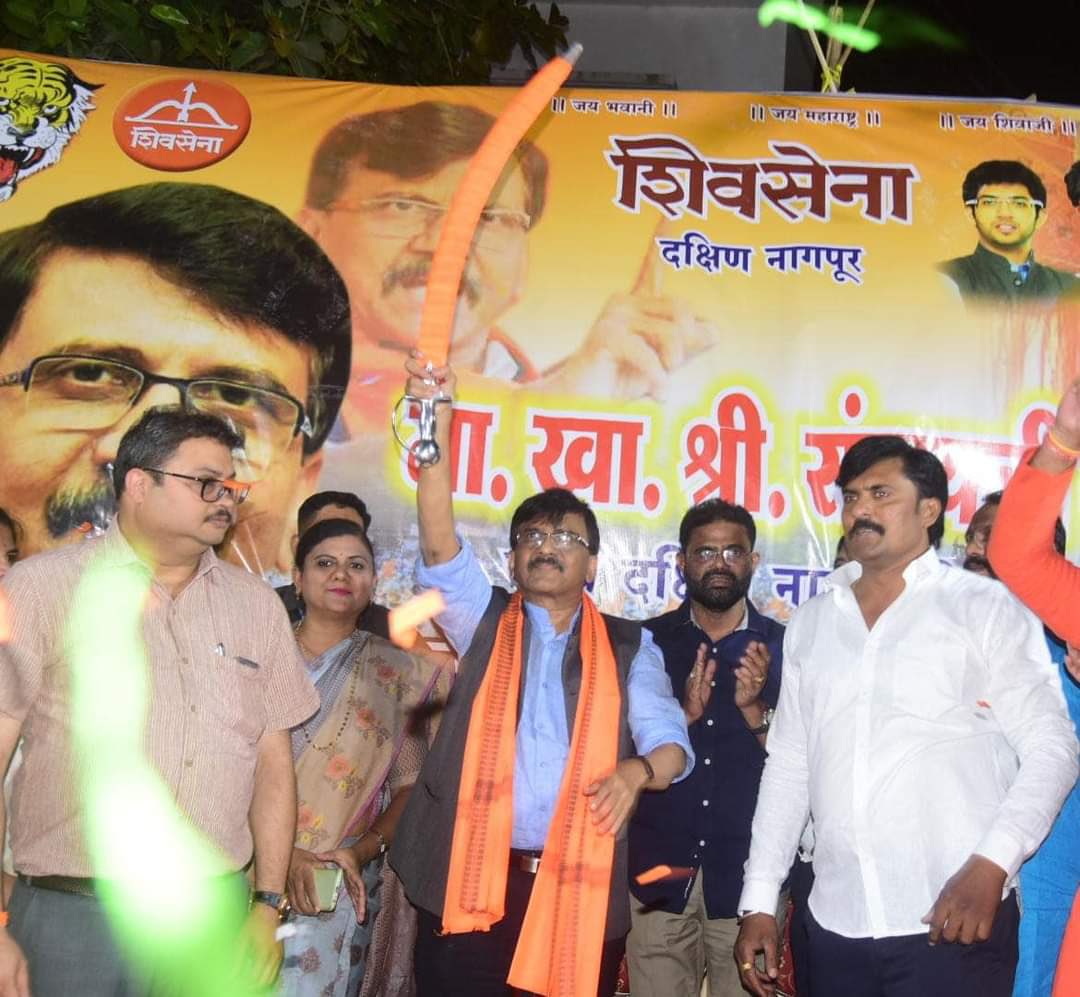 avinash_mns's tweet photo. संदीप देशपांडे बरोबर बोलतो लवंडेची मानसिक स्थिती बरोबर नाही !!!
# म्यानातील तलवार .... https://t.co/PL0ak7NF1c