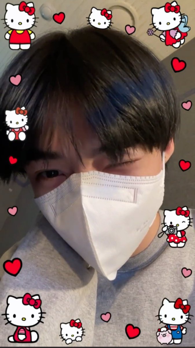 nyuserotonin's tweet photo. chanhee embracing his government assigned hello kitty lover agenda 🥰 https://t.co/b1qR0bQN7s