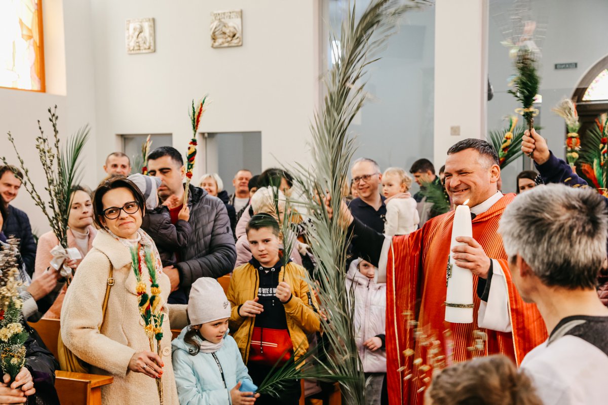 📺 Kijktip: Crux over de betekenis van Pasen in Oekraïne. Want een week later dan in Nederland, vieren Oekraïners dit belangrijke christelijke feest. Maar wat valt er te vieren in dit door oorlog verscheurde land? Vanavond 19.15u op <a href="/NPO2/">NPO 2</a>.

visie.eo.nl/artikel/2022/0…