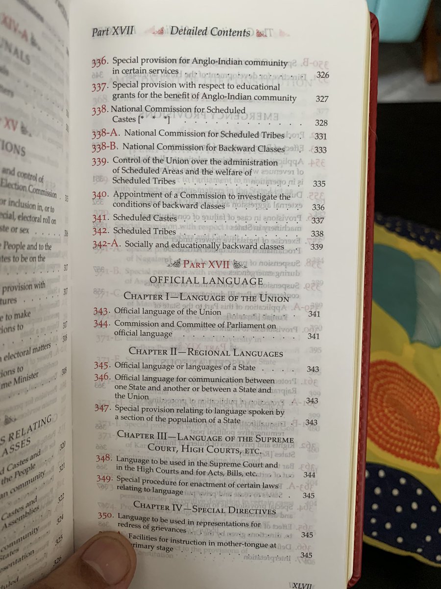 Aakar__Patel's tweet image. bought this purely because of size and typography. is truly first rate. saw it in biraj patnaik’s office