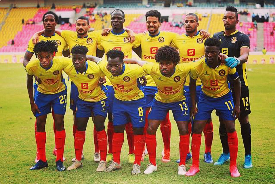 joaoDiogoGaspar's tweet photo. ANGOLA ESTÁ BEM REPRESENTADA

Hoje o Petro defronta o Mamelodi Sundowns, nas terras de Mandela, em jogo referente aos quartos-de-final da Liga dos Campeões Africanos.

O apoio de todos os angolanos é indispensável. 

Estamos juntos, Petro!

#JDG #Desporto #Futebol #Petro https://t.co/0fEYJfch7Z