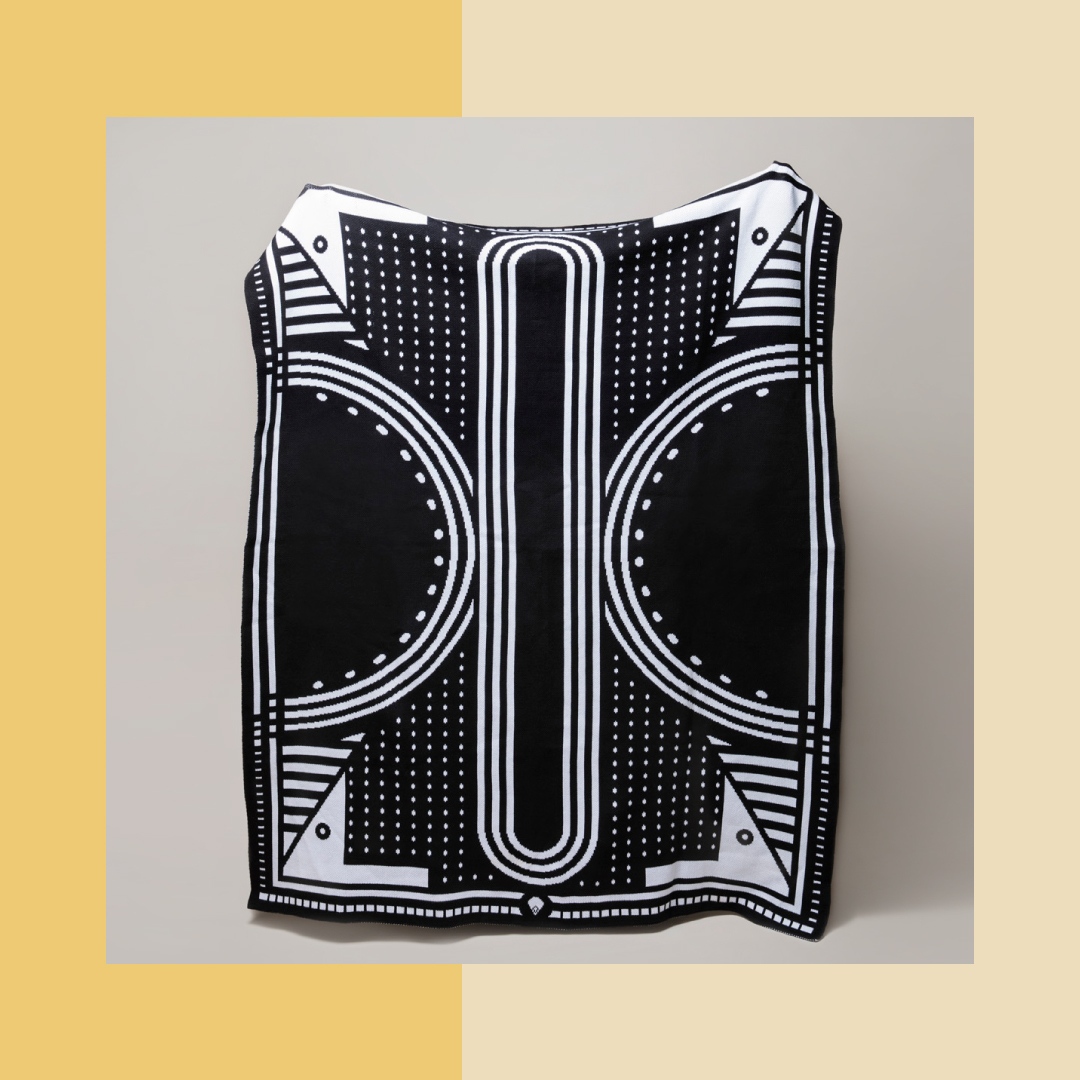 THROWING IN SOME CUDDLES

Bedroom or couch these luxurious knitted cotton heritage throws are the perfect gifts to give this Autumn.

USE CODE LOVEMATCH, WE GIVING YOU 10% OFF ON YOUR THROW ORDER.

l8r.it/hUSW