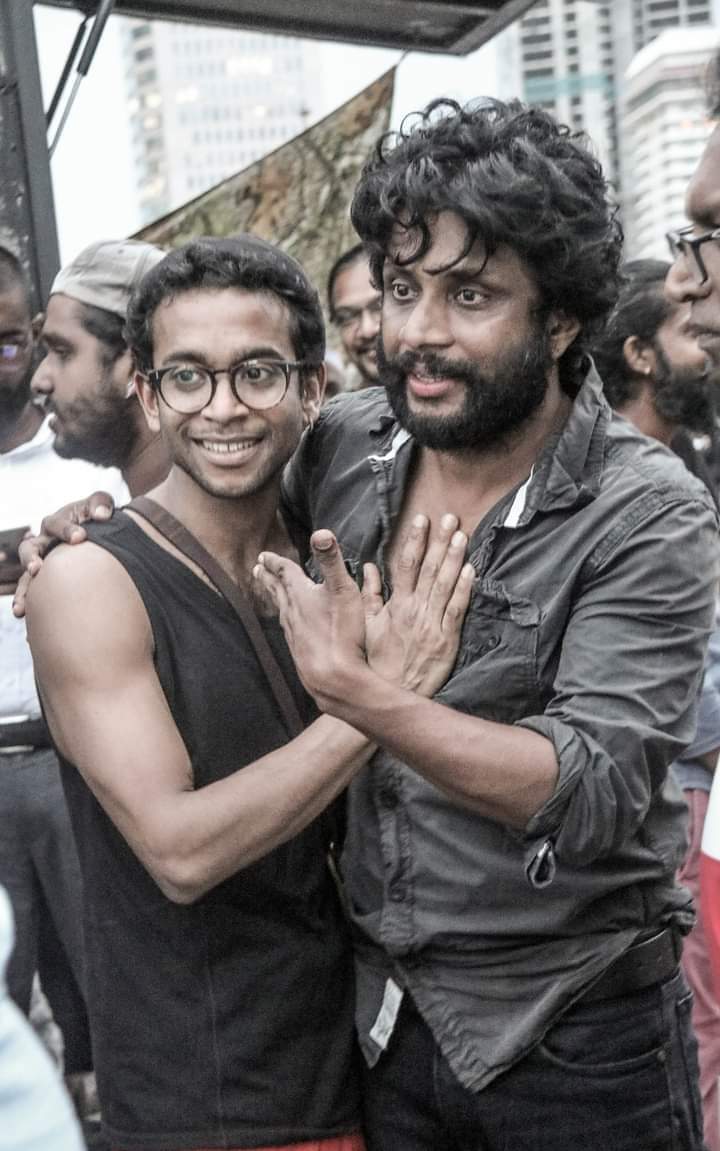 singleromeoo's tweet photo. සැබෑ නලුවෝ...❤ https://t.co/yjSHjC1FU8