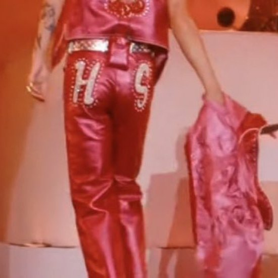 Harry's outfit for tonight's #Coachella