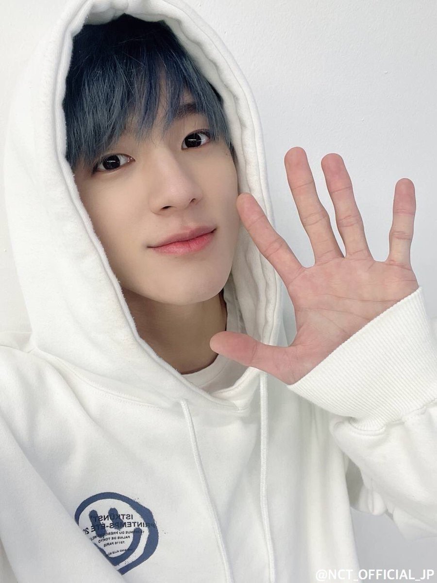 zuihaodedinu's tweet photo. 제노날 제노시 생일축하해❤️ https://t.co/0m7ZZFn245