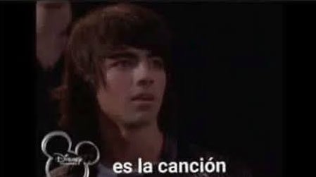 icarusxwallss's tweet photo. todas cuando empezó a sonar I WILL SURVIVE https://t.co/EWYAulHlDB