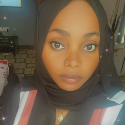 typher98's tweet photo. #NewProfilePic Wakati wewe upo busy kupambana na Maisha yako, kuna watu wapo Busy kupambana na maisha yako kuhakikisha unaanguka 
NB: Ashukuriwe Mungu anaye tupigania, maana wenyewe hatuwezi! https://t.co/AHA1Y55zud
