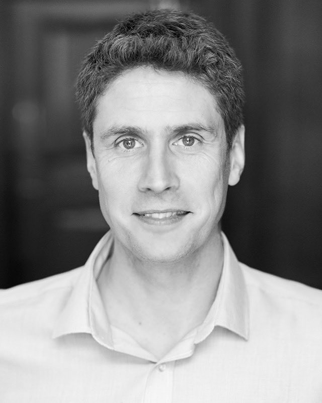 shackletonshow's tweet photo. Pete Gold as Sir Ernest Shackleton 

⚓️

Ticket link in bio 

⚓️

#shackletonthemusical #shackleton #ernestshackleton #brightonfringe 
#newmusical #cast #announcement #brightonfringefestival #shackletonexpedition #musicaltheatre #newwriting #theatre https://t.co/UD9ASa61Bw