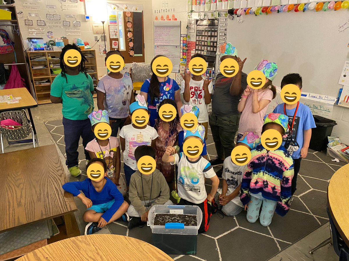 Tyler_Teaches's tweet photo. Earth Day 2022 - learning the importance of keeping pollution out of our waters! #freddiethefish #waterpollution #EarthDay2022 https://t.co/2iL8K3giMz