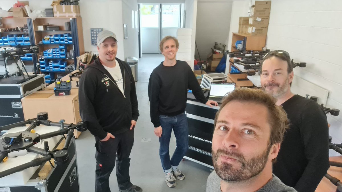 Aero41O's tweet photo. Season will start soon, so we even work on Saturdays @Aero41O. https://t.co/EGLn63OjUy