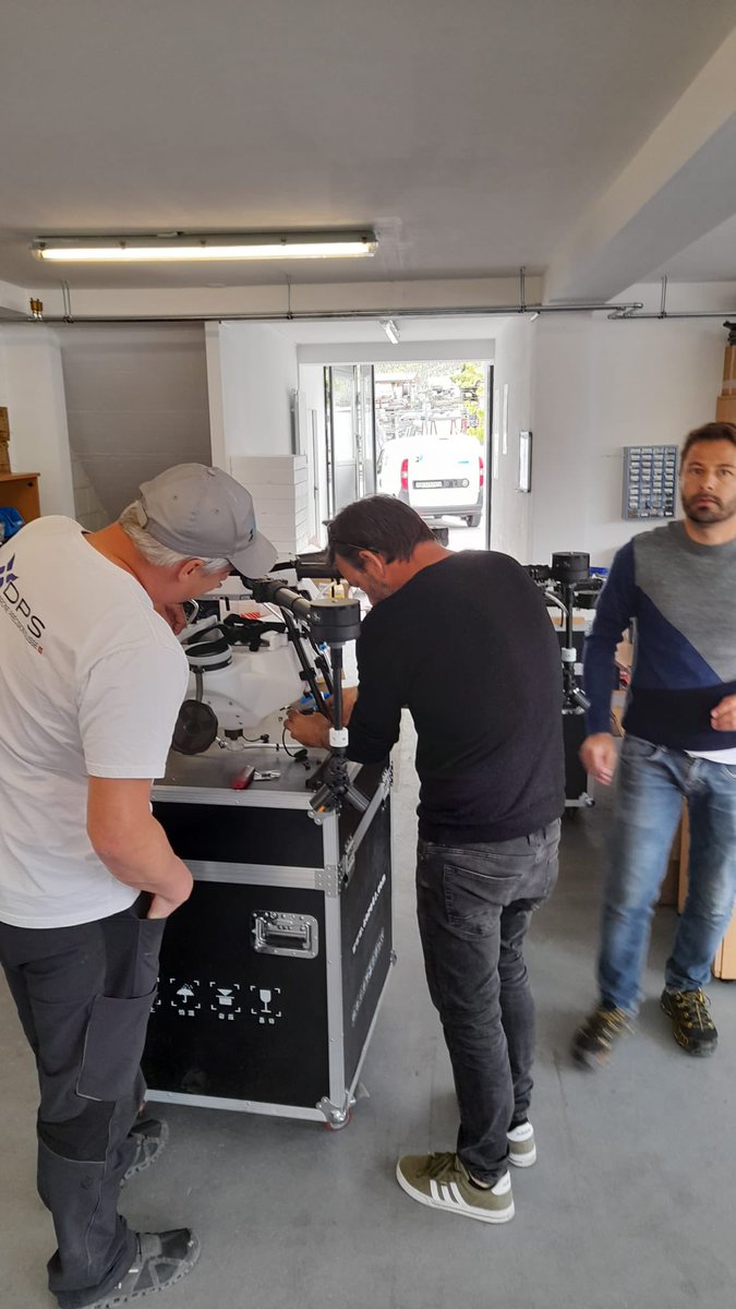 Aero41O's tweet photo. Season will start soon, so we even work on Saturdays @Aero41O. https://t.co/EGLn63OjUy