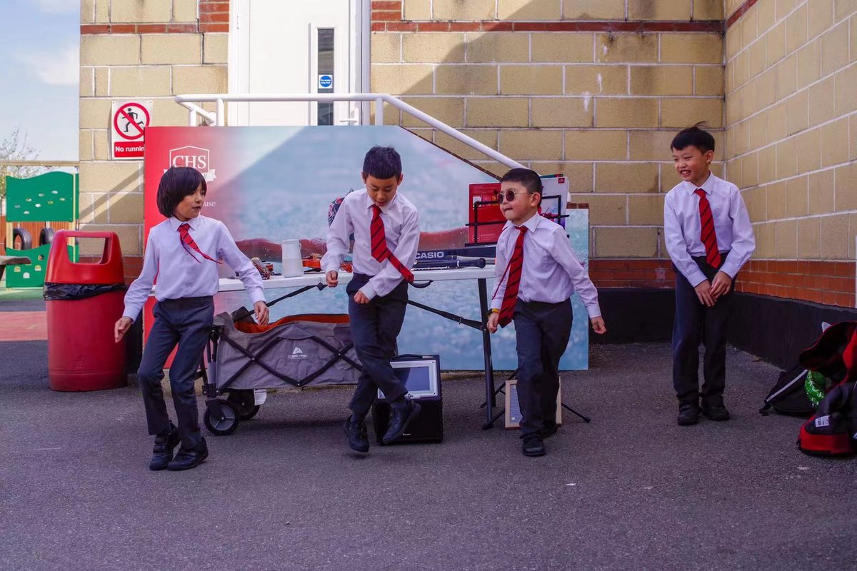 On Tuesday Henry, Timothy, Francis and Jonathan and from Year 3, along with Jeremy from Year 5, performed a street dance and music to raise funds to support their Triathlon challenge organised and in aid of @restlessdevelopment.

£86.85 was raised.  Thank you to all who donated.