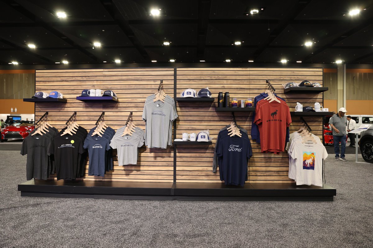 blueovalcity's tweet photo. If you're in the area, come by the #MemphisAutoShow today to learn more about BlueOval City and pick up some exclusive @BlueOvalCity gear! #BlueOval_TN https://t.co/0k8yc9Og9H