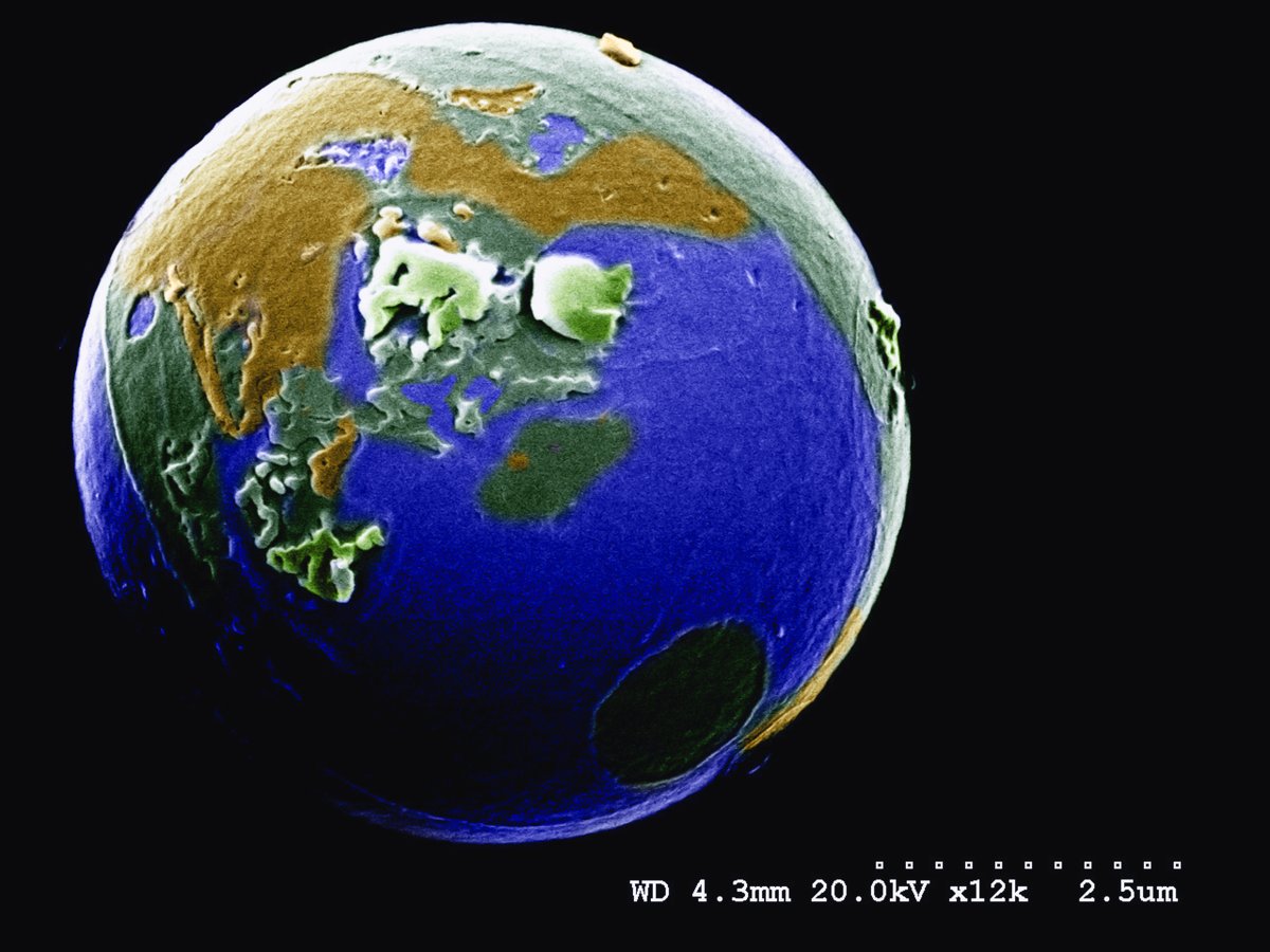 banasori's tweet photo. A Carbon-based World
April 2022 – #NanoArtography Image of the Month – Congratulations to Suela Kellici, Zhen Lu, and Ioan-Alexandru Baragau, London South Bank University, UK. 

More info: https://t.co/xsZDx8uy3S
#EarthDay #ScienceAsArt https://t.co/s1EaMQdpPl