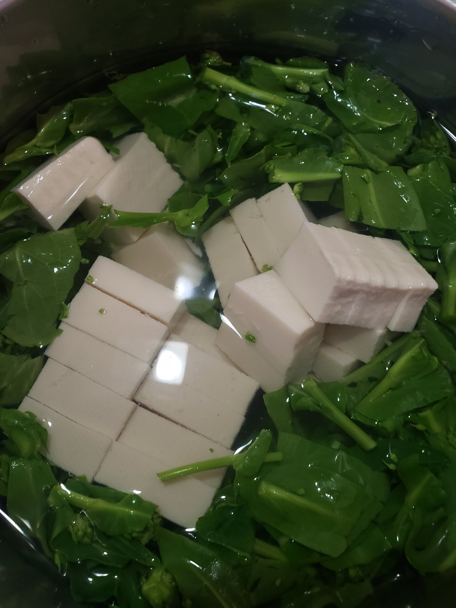 Uzivatel Kousuke Na Twitteru 夕食準備 菜の花の味噌汁 T Co Fmqytcrpbk Twitter