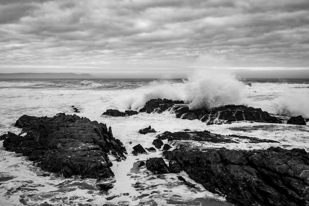 RogerdelaHarpe's tweet photo. Took the little Sony ZV-1 out for its first shoot this morning. It was hazy and overcast so headed down to the Hermanus Cliff Path and beaches for some moody, black and white pics. What an awesome camera - very pleased.
#SonyZV1 #sonyalphasa #sonyphotography #africa_imagery_pix https://t.co/FfQeAQxzDL