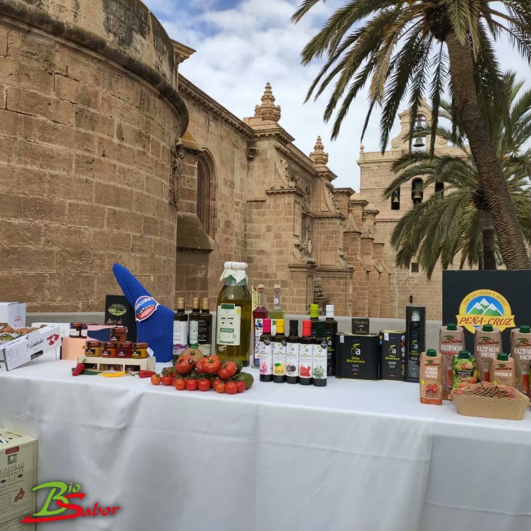 biosabor_agro's tweet photo. Los productos de V Gama de #BIOSABOR se presentan en el bodegón de productos que irán a la Feria del Salón #Gourmet en el stand de @saboresalmeria https://t.co/5ZosFDyAVg