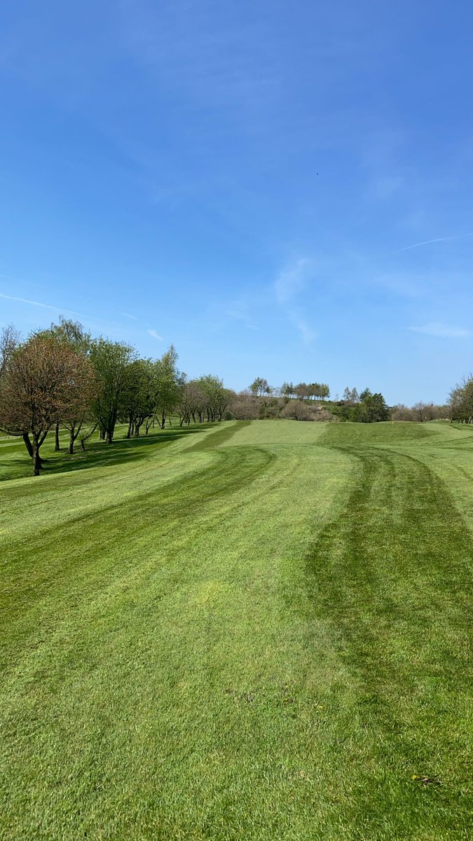 gooner14smith's tweet photo. Just a few pics from the work we done this week. #twomanteam @walmersleygc 1/2 https://t.co/vPS02xCmye