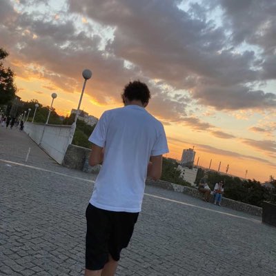 LGodrrr's tweet photo. #НовыйАватар https://t.co/Y3LV4DQQas