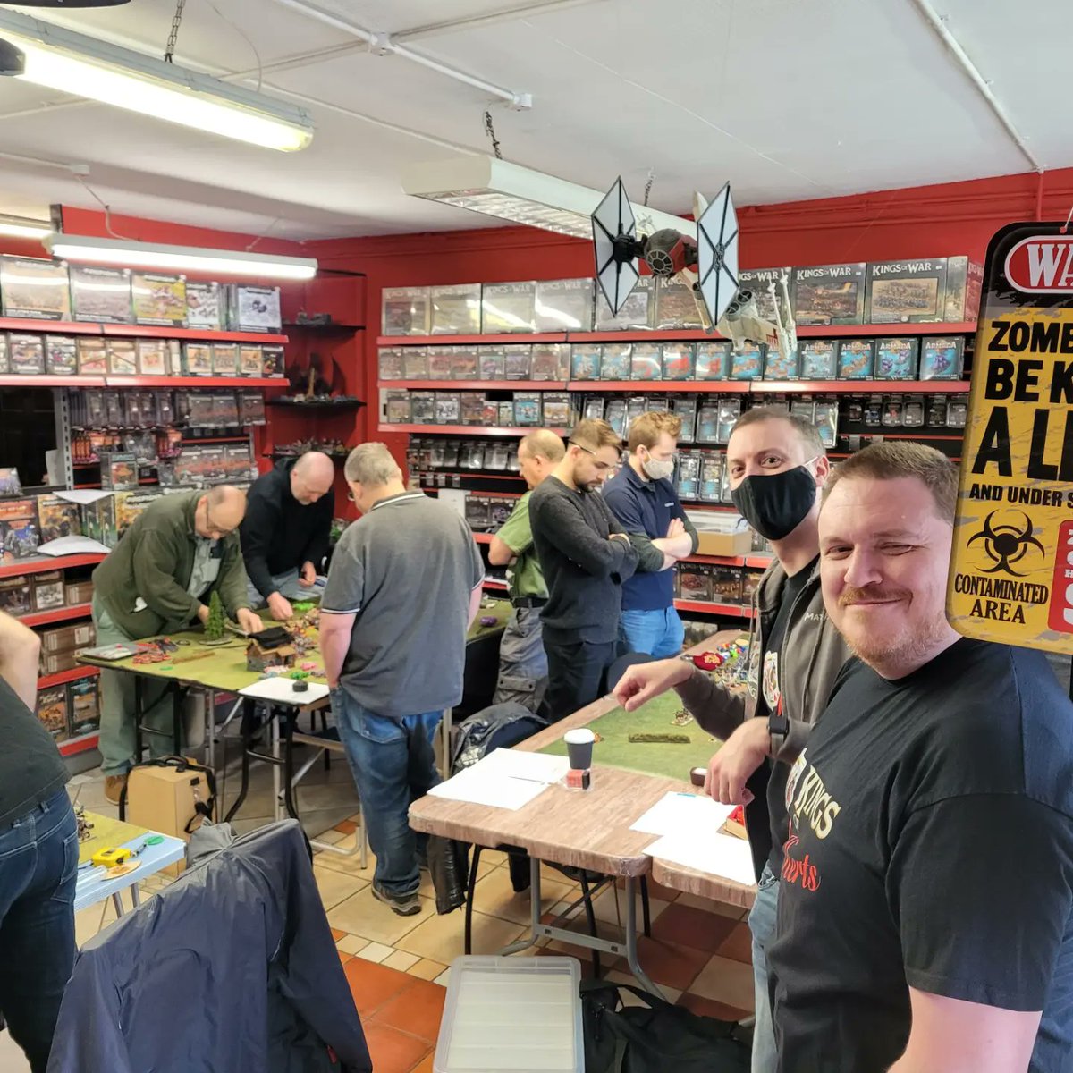 thepitgameshop's tweet photo. Shop is bursting at the seams today as we host the Kings of Herts X Kings of War Doubles Tournament.
#thepitgamingshop #thepitcrew #flgs #kingsofherts #mantic #manticpit #kow #kingsofwar #mantica #pannithor #wargaming https://t.co/XCr9ZDeOyN