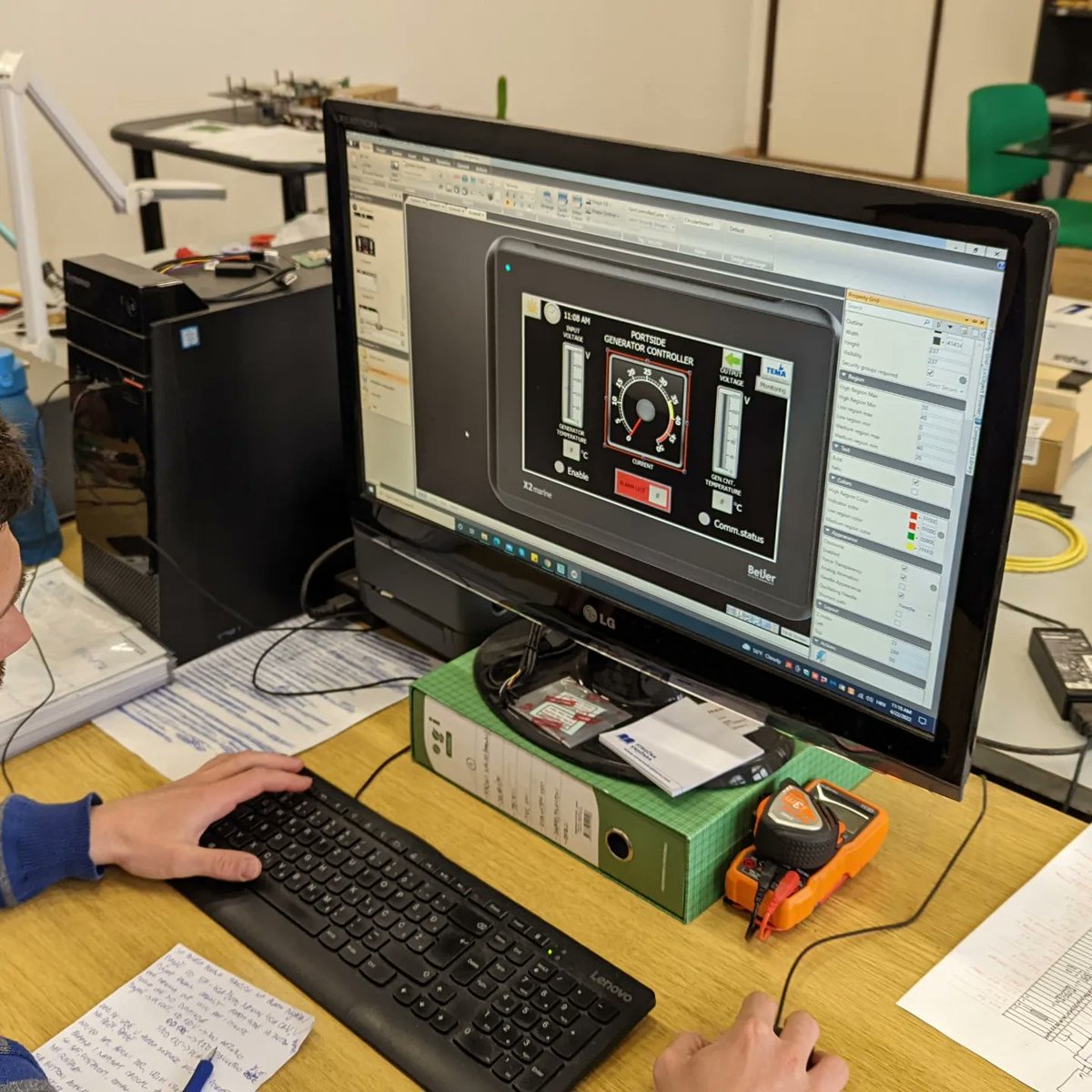 Designing graphical user interface.
Information about the motor and battery bank status 
The aim is always to create enjoyable interfaces that users find easy to use.
#tema #marinepropulsion
#electricpropulsion #Lifepo4 
#battery #electricmotor
#permanentmagnet #waterproof